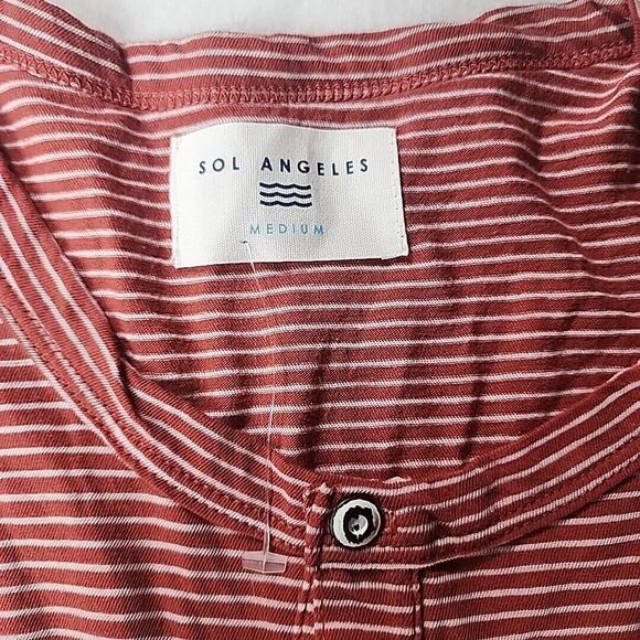 Sol Angeles Henley Short Sleeve Red/White T-Shirt Men Size Medium‎ - Picture 4 of 8